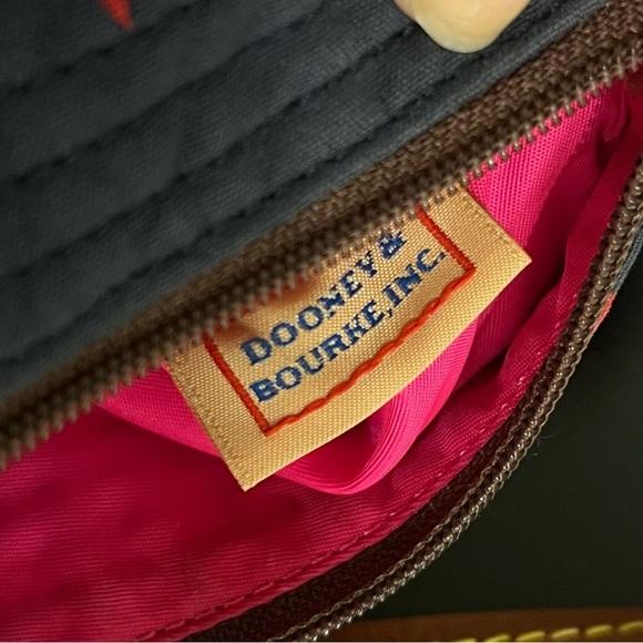 Dooney & Bourke vintage mini crossbody bag, canvas and leather trim - Picture 5 of 13